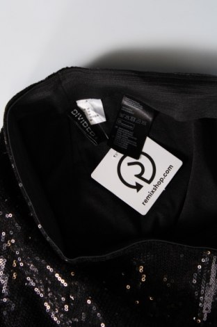Damenhose H&M Divided, Größe M, Farbe Schwarz, Preis 26,44 €