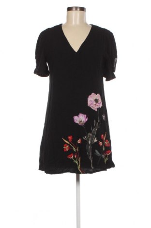 Kleid Desigual, Größe S, Farbe Schwarz, Preis 76,94 €