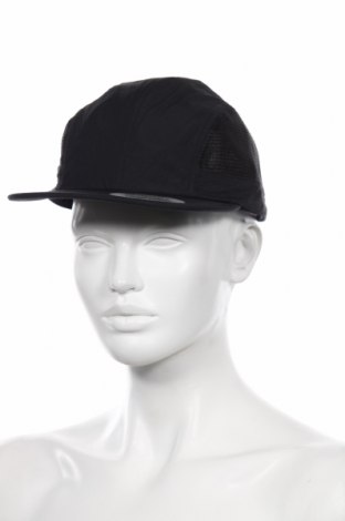 Καπέλο Yupoong, Χρώμα Μαύρο, Τιμή 4,82 €