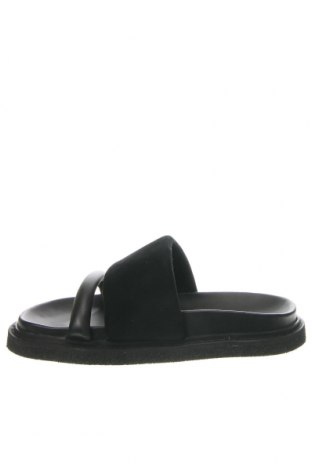 Papuci Bisgaard, Mărime 36, Culoare Negru, Preț 434,44 Lei