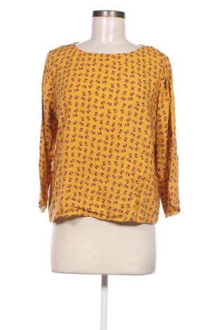 Дамска блуза, Размер M, Цвят Многоцветен, Цена 8,80 лв.