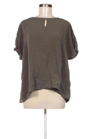 Damen Shirt, Größe S, Farbe Grün, Preis 4,80 €