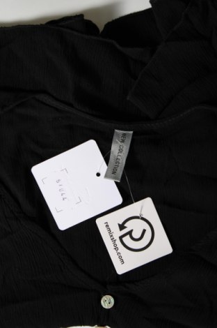 Дамска блуза, Размер M, Цвят Черен, Цена 18,77 лв.