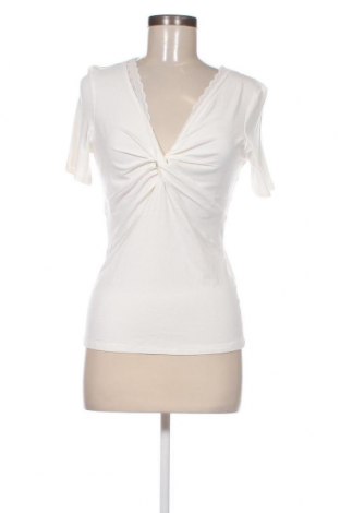 Damen Shirt About You, Größe M, Farbe Weiß, Preis € 23,71