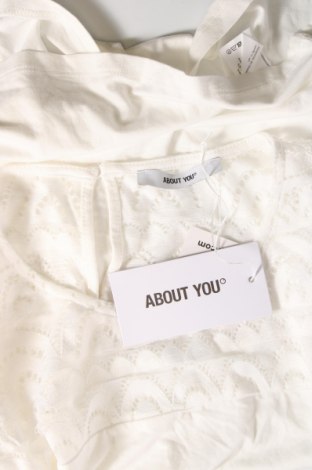 Дамска блуза About You, Размер M, Цвят Бял, Цена 11,04 лв.