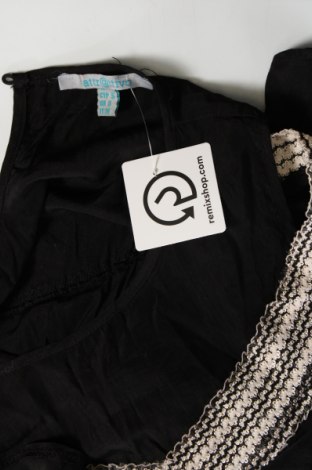 Γυναικεία μπλούζα Attr@ttivo, Μέγεθος S, Χρώμα Μαύρο, Τιμή 10,54 €