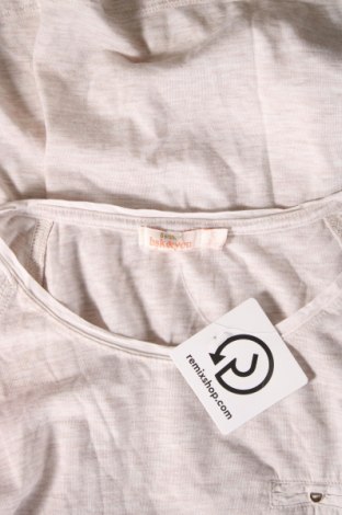 Damen Shirt Bershka, Größe S, Farbe Ecru, Preis 4,37 €