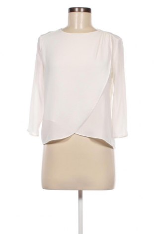 Damen Shirt Bershka, Größe S, Farbe Weiß, Preis 4,41 €