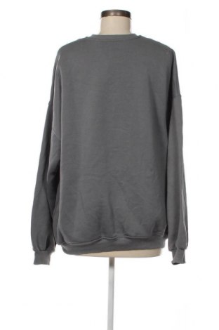 Damen Shirt Bershka, Größe XS, Farbe Grau, Preis € 4,89