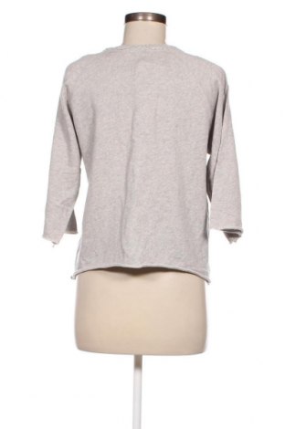Дамска блуза Bershka, Размер M, Цвят Сив, Цена 15,82 лв.