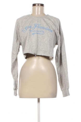 Damen Shirt Bershka, Größe M, Farbe Grau, Preis € 5,29