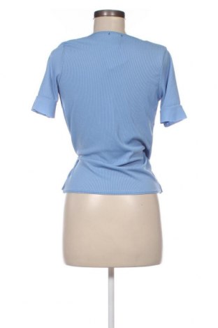Дамска блуза Boohoo, Размер XS, Цвят Син, Цена 10,28 лв.
