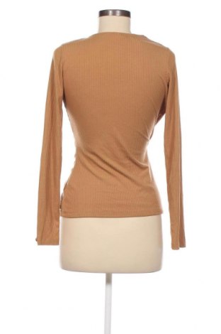 Дамска блуза Chiara Forthi, Размер M, Цвят Бежов, Цена 26,40 лв.