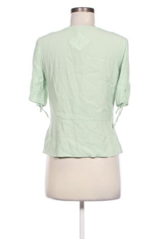 Damen Shirt Gina Tricot, Größe S, Farbe Grün, Preis € 4,55