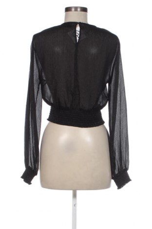 Γυναικεία μπλούζα Gina Tricot, Μέγεθος M, Χρώμα Μαύρο, Τιμή 2,47 €
