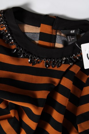 Γυναικεία μπλούζα H&M, Μέγεθος S, Χρώμα Πολύχρωμο, Τιμή 4,62 €
