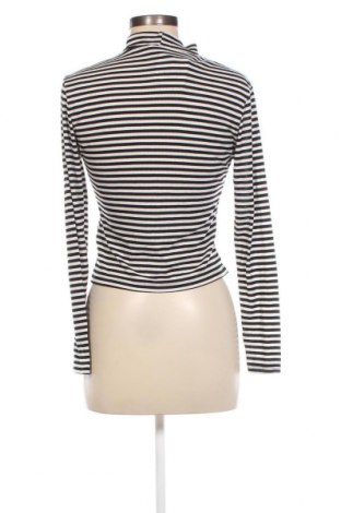 Γυναικεία μπλούζα H&M Divided, Μέγεθος L, Χρώμα Πολύχρωμο, Τιμή 3,76 €