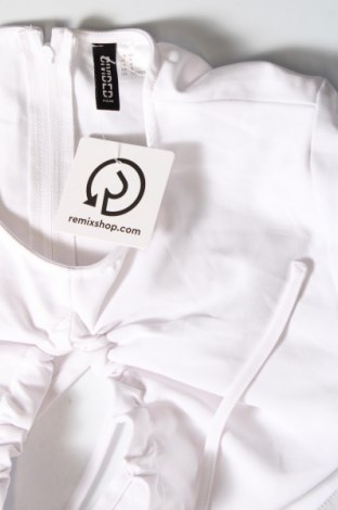 Дамска блуза H&M Divided, Размер M, Цвят Бял, Цена 5,70 лв.