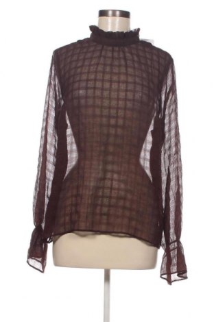 Γυναικεία μπλούζα In Wear, Μέγεθος M, Χρώμα Καφέ, Τιμή 11,88 €