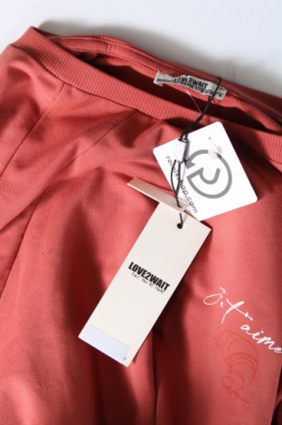 Γυναικεία μπλούζα LOVE2WAIT, Μέγεθος M, Χρώμα Σάπιο μήλο, Τιμή 39,69 €