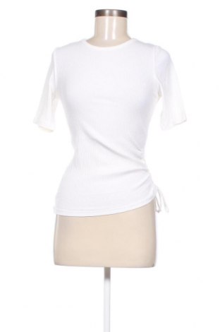 Γυναικεία μπλούζα Levi's, Μέγεθος XS, Χρώμα Λευκό, Τιμή 33,40 €