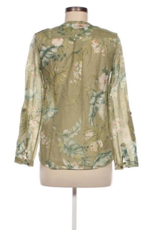Damen Shirt Massimo Dutti, Größe S, Farbe Grün, Preis 25,00 €