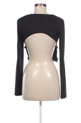 Damen Shirt NA-KD, Größe L, Farbe Schwarz, Preis 4,73 €