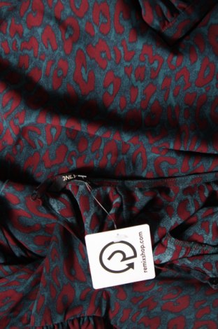 Дамска блуза ONLY, Размер M, Цвят Многоцветен, Цена 9,60 лв.