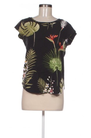 Γυναικεία μπλούζα ONLY, Μέγεθος S, Χρώμα Πολύχρωμο, Τιμή 4,70 €