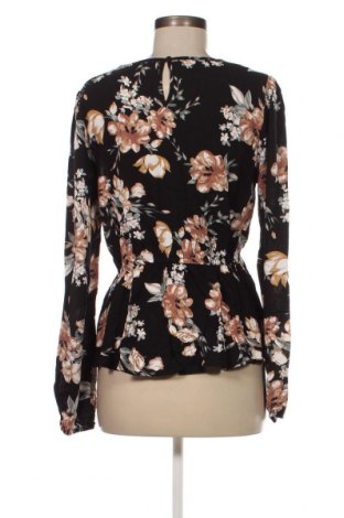 Γυναικεία μπλούζα ONLY, Μέγεθος M, Χρώμα Πολύχρωμο, Τιμή 7,11 €