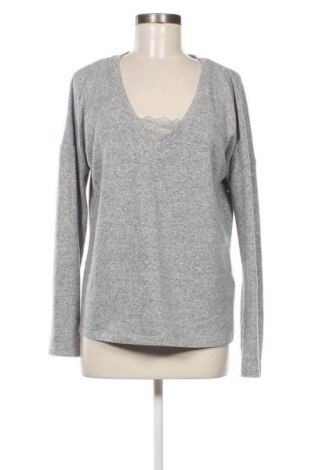 Γυναικεία μπλούζα Orsay, Μέγεθος M, Χρώμα Γκρί, Τιμή 2,59 €