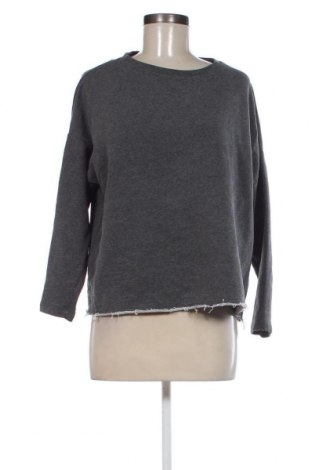 Damen Shirt Pull&Bear, Größe M, Farbe Grau, Preis € 2,91