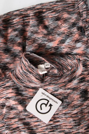 Дамска блуза Q/S by S.Oliver, Размер XS, Цвят Многоцветен, Цена 8,50 лв.