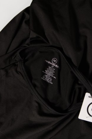 Дамска блуза Real Essentials, Размер M, Цвят Черен, Цена 5,70 лв.