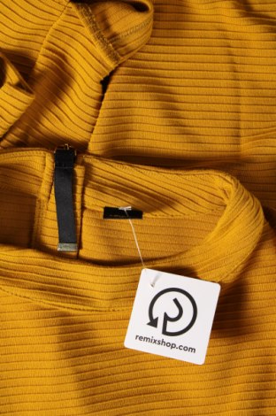 Γυναικεία μπλούζα S.Oliver Black Label, Μέγεθος S, Χρώμα Κίτρινο, Τιμή 17,00 €