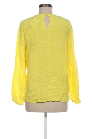 Дамска блуза Second Female, Размер S, Цвят Жълт, Цена 48,60 лв.