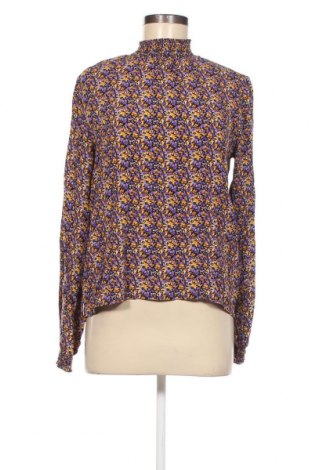 Γυναικεία μπλούζα VILA, Μέγεθος S, Χρώμα Πολύχρωμο, Τιμή 5,57 €