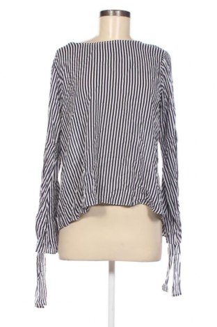 Γυναικεία μπλούζα Velvet, Μέγεθος M, Χρώμα Πολύχρωμο, Τιμή 9,80 €