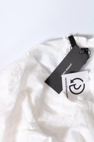 Дамска блуза Vero Moda, Размер S, Цвят Бял, Цена 16,10 лв.