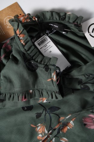 Дамска блуза Vero Moda, Размер XS, Цвят Зелен, Цена 11,50 лв.