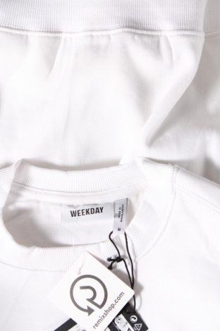 Γυναικεία μπλούζα Weekday, Μέγεθος M, Χρώμα Λευκό, Τιμή 7,11 €