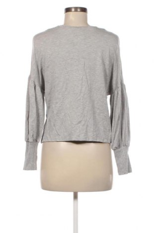 Дамска блуза Zara, Размер S, Цвят Сив, Цена 5,40 лв.