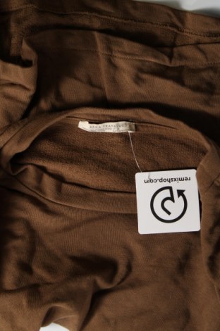 Дамска блуза Zara Trafaluc, Размер M, Цвят Кафяв, Цена 13,77 лв.