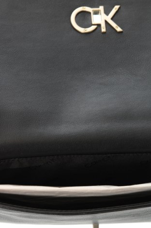 Дамска чанта Calvin Klein, Цвят Черен, Цена 85,00 лв.