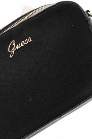 Дамска чанта Guess, Цвят Черен, Цена 116,00 лв.