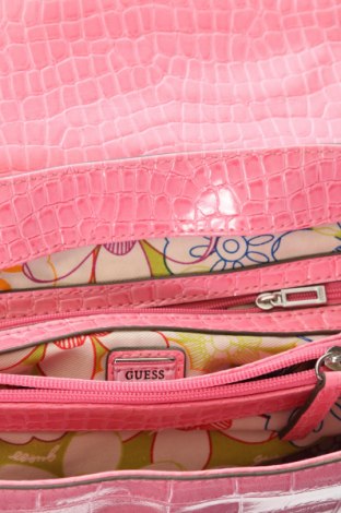 Дамска чанта Guess, Цвят Розов, Цена 218,96 лв.