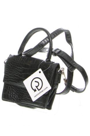 Дамска чанта Monki, Цвят Черен, Цена 10,23 лв.