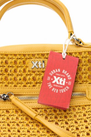 Дамска чанта Xti, Цвят Жълт, Цена 46,50 лв.