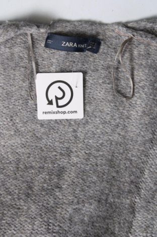 Дамска жилетка Zara Knitwear, Размер S, Цвят Сив, Цена 11,07 лв.