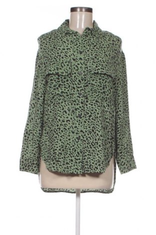 Γυναικείο πουκάμισο Bershka, Μέγεθος S, Χρώμα Πράσινο, Τιμή 6,24 €
